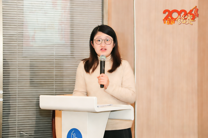 调整照片女孩眼神