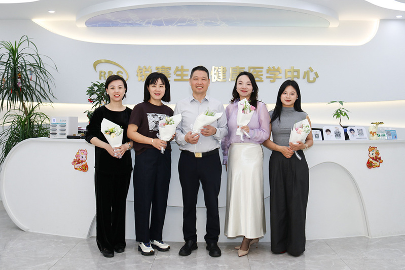 江西一脉阳光集团集团党委书记、副总裁李师亮一行莅临锐赛生物考察交流